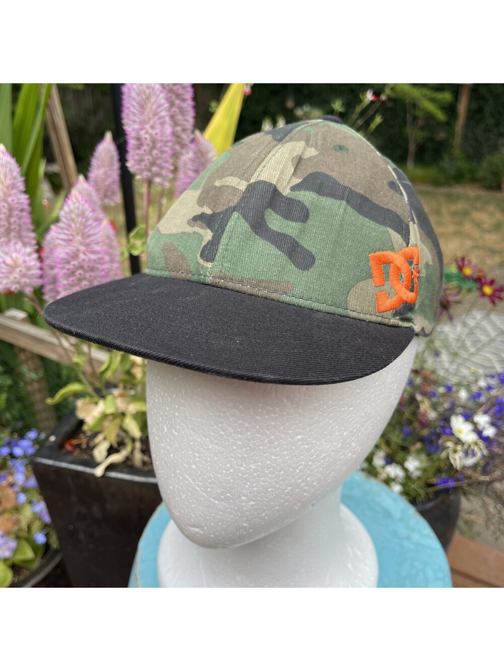 DC Shoes Camo Flexfit Baseball Skater Hat Youth